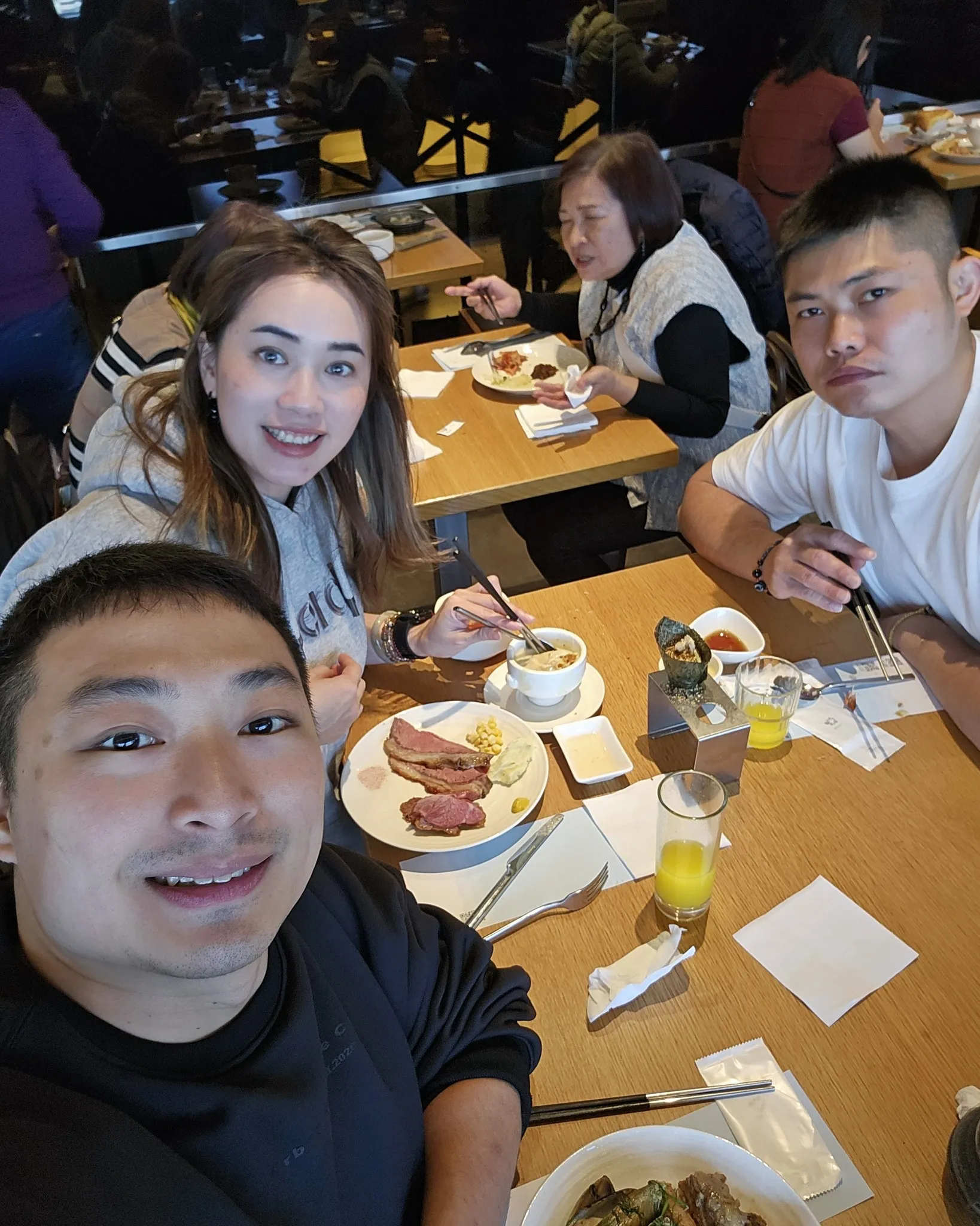 鄭骨館體雕中心－台中西屯全身調理體雕